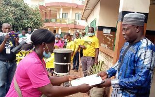 À Djougou, les femmes se mobilisent pour protester contre les VBG.