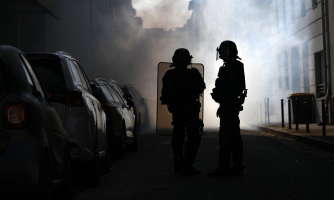 France. Il faut interdire définitivement l’usage de toutes les grenades assourdissantes dans le cadre du maintien de l’ordre au cours de manifestations